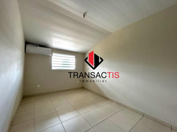En location à Saint-Laurent-Du-Maroni : appartement T3 neuf terrasse