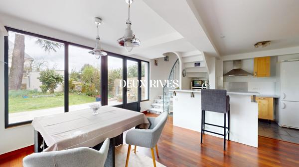 Très belle maison - 217 m2 - 6 pièces - Longchamp - Parcelle 530m2