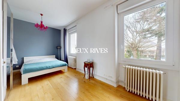 Très belle maison - 217 m2 - 6 pièces - Longchamp - Parcelle 530m2