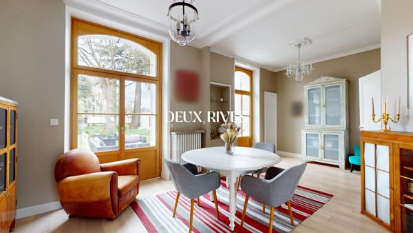 Très belle maison - 217 m2 - 6 pièces - Longchamp - Parcelle 530m2