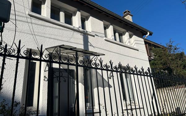Maison à vendre    5 pièces • 80 m2 Le Raincy