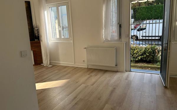 Maison à vendre    5 pièces • 80 m2 Le Raincy