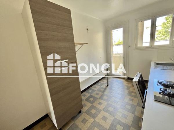 Location Appartement 3 pièces 70.48 m² - 67 RUE DES ALPES Valence 26000