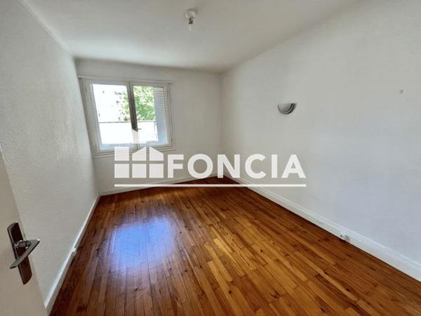 Location Appartement 3 pièces 70.48 m² - 67 RUE DES ALPES Valence 26000