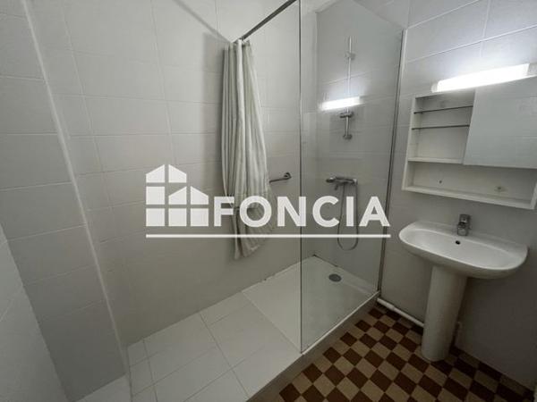 Location Appartement 3 pièces 70.48 m² - 67 RUE DES ALPES Valence 26000