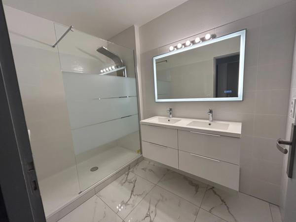 Appartement à vendre 4 pièces BORDEAUX MERIADECK (33)