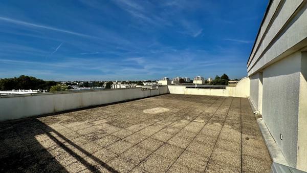 Appartement avec terrasse exceptionnelle à Bordeaux Caudéran