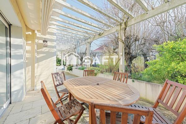 Maison familiale avec jardin