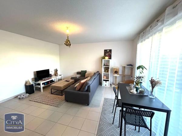 Appartement à louer 3 pièces 62.54m² Albi (81000)