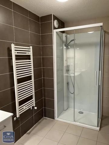 Appartement à louer 3 pièces 62.54m² Albi (81000)