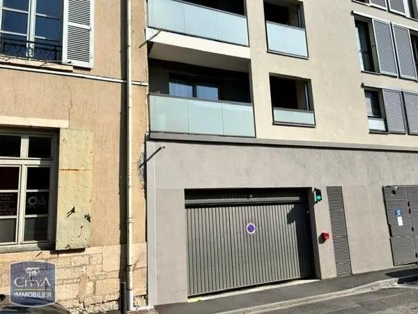 Parking à louer Villefranche-sur-Saône (69400)