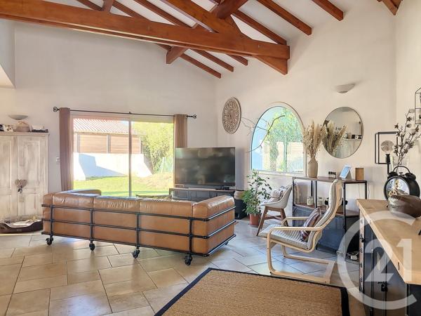 Maison à vendre  9 pièces - 243 m2 ST PIERRE D IRUBE - 64