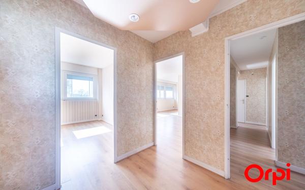 Appartement à vendre    4 pièces • 82,01 m2 Mâcon