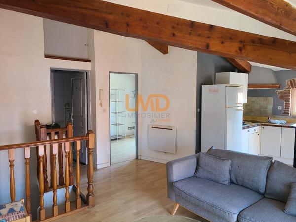 immeuble d'habitation sur 3 niveaux