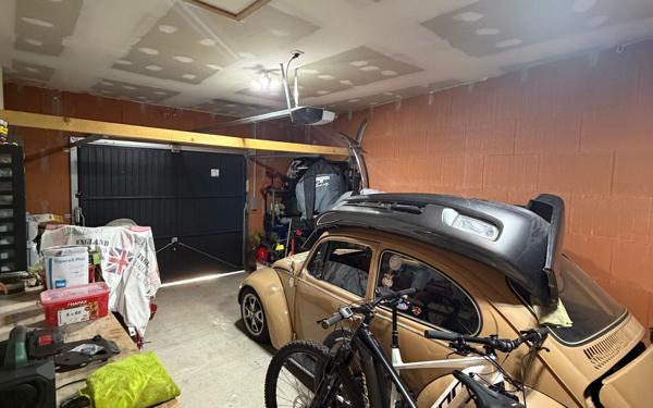 Maison à vendre    3 pièces •  Médis