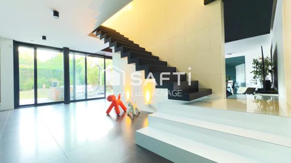 Rare Maison d'architecte Cubique - 4 chambres jardin garage