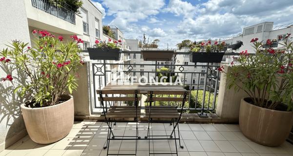 Location Appartement 4 pièces 92.49 m² - Issy-les-moulineaux 92130