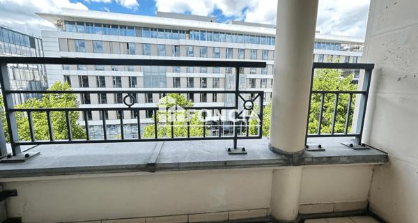 Location Appartement 4 pièces 92.49 m² - Issy-les-moulineaux 92130