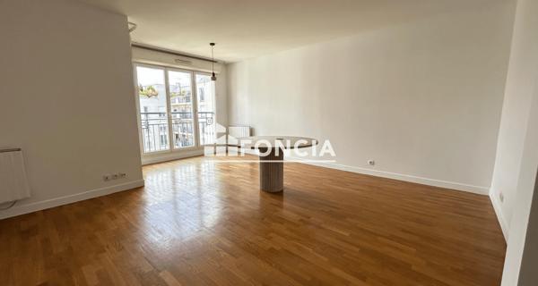 Location Appartement 4 pièces 92.49 m² - Issy-les-moulineaux 92130