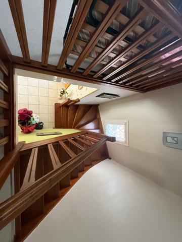 Cozes (17120) 

belle maison bourgeoise de ville