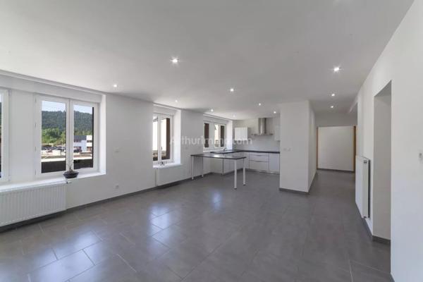 Vente Appartement 5 pièces 91 m2 à Villers-le-Lac