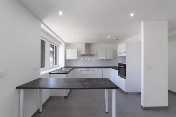 Vente Appartement 5 pièces 91 m2 à Villers-le-Lac