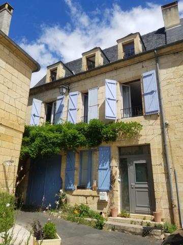 Magnifique maison de ville entièrement rénovée