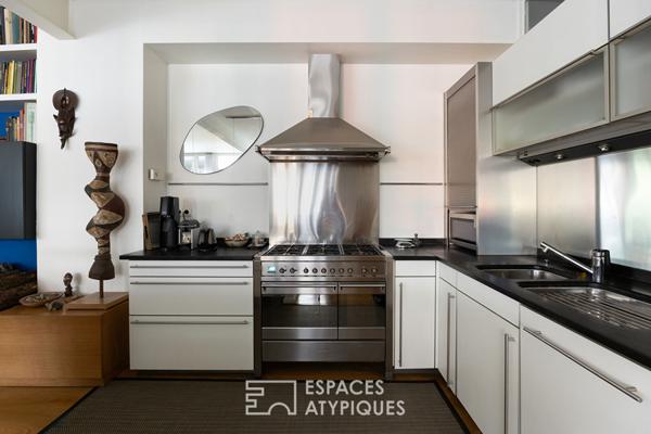 Ancien atelier au coeur d’une cour Eiffel