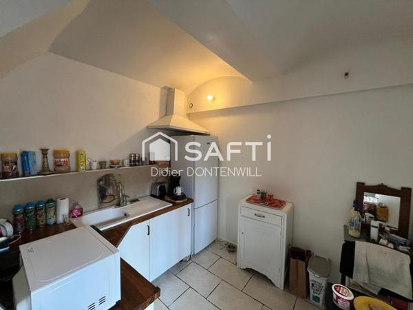 T2 au rez de chaussée d'un immeuble bien situé 38460 CREMIEU