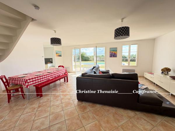 VILLA D’EXCEPTION 4 chambres avec piscine privée dans un domaine sécurisé (85) COËX