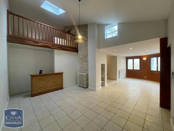 Location maison 6 pièces de 145m²