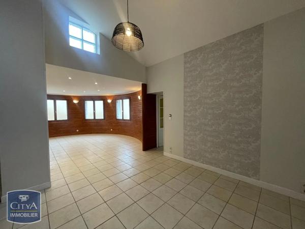 Location maison 6 pièces de 145m²