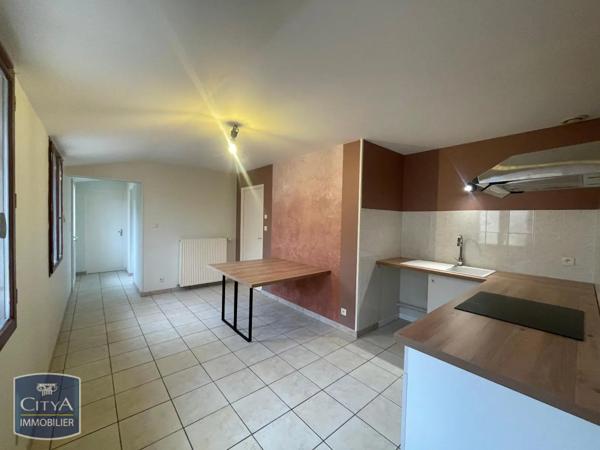 Location maison 6 pièces de 145m²