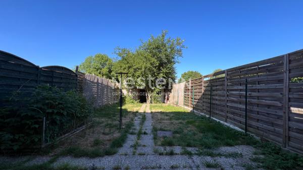 SERMAIZE-LES-BAINS Maison mitoyenne de 109 m², 4 pièces, 3 chambres