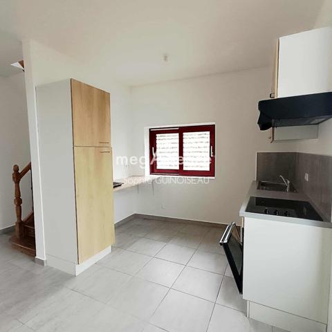 Maison à MAULEON, 79700 - 5 pièces 85m²