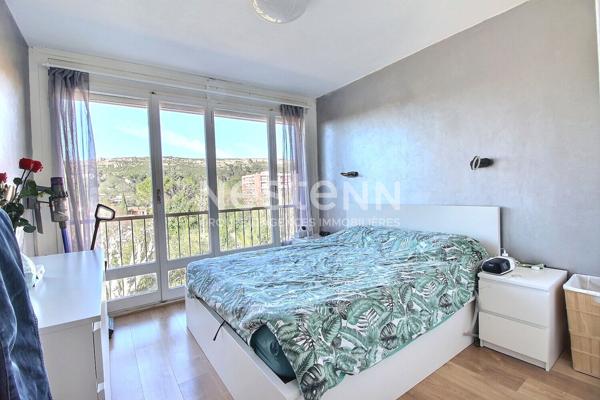 Marignane - Appartement 3/4 pièces à vendre aux Pennes Mirabeau - Dernier étage, calme et lumineux