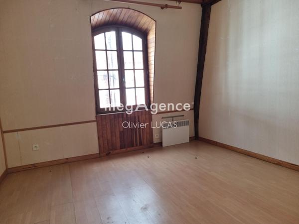 Maison à QUILLEBEUF-SUR-SEINE, 27680 - 6 pièces 174m²