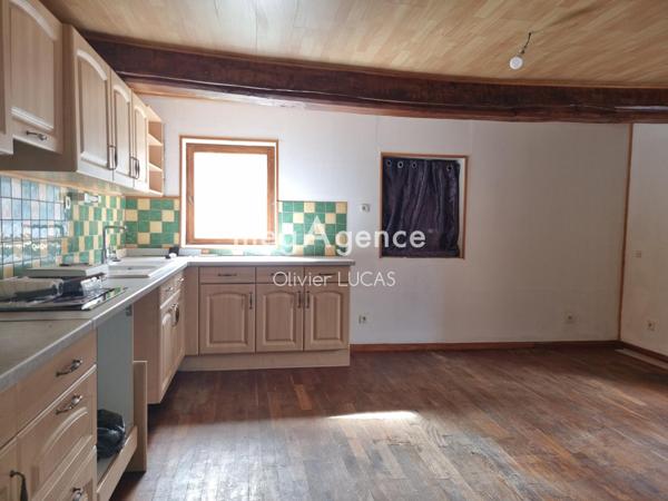 Maison à QUILLEBEUF-SUR-SEINE, 27680 - 6 pièces 174m²