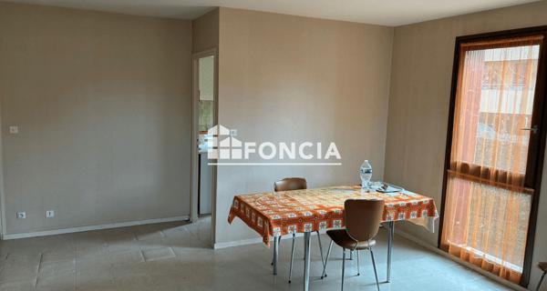À vendre Studio 40 m² - Cahors 46000
