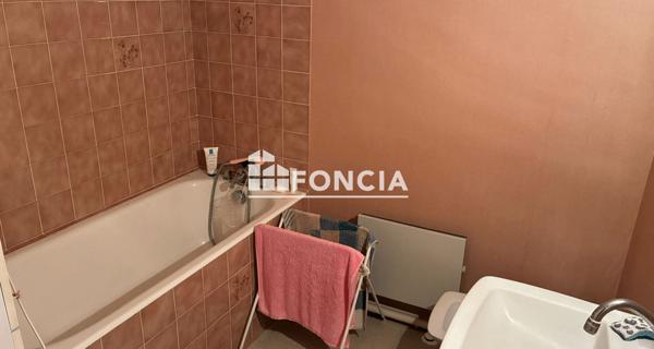 À vendre Studio 40 m² - Cahors 46000