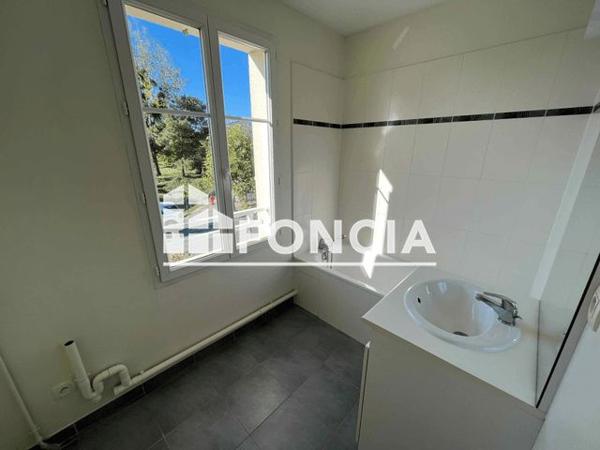 Location Maison 5 pièces 93.98 m² - 3 IMPASSE EMILIE DU CHATELET La Ville Aux Dames 37700