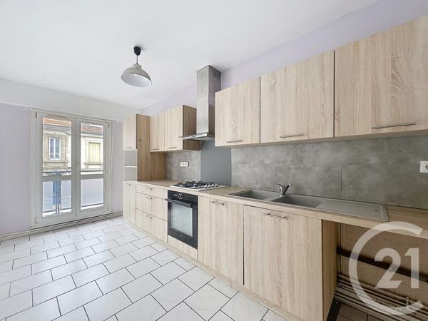 Appartement F4 à vendre  4 pièces - 82,35 m2 ANGOULEME - 16