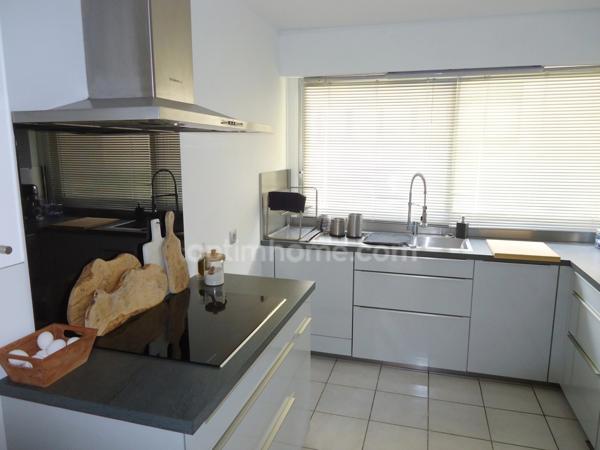 Appartement 4 pièces / 3 Chambres - 95 m2 - 168 000 € FAI