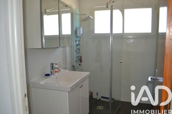 Maison à vendre 8 pièces 194 m² Sommières