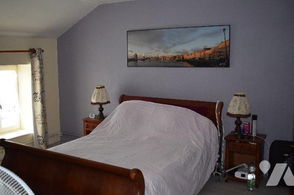 MAISON SITUEE A TAIZE AIZIE