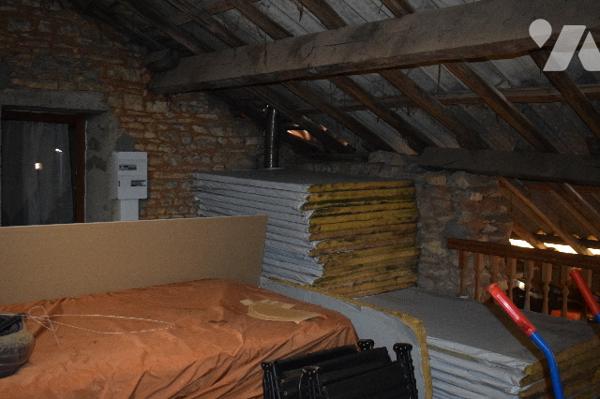 MAISON SITUEE A TAIZE AIZIE