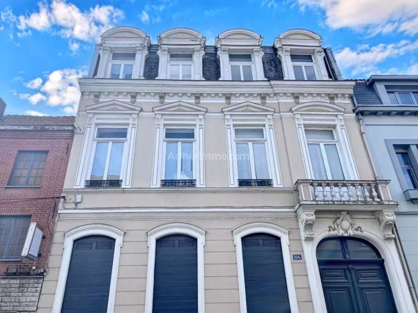 Vente                                                      Propriété
                        
                     11 pièces                      385 m2                     à Roubaix