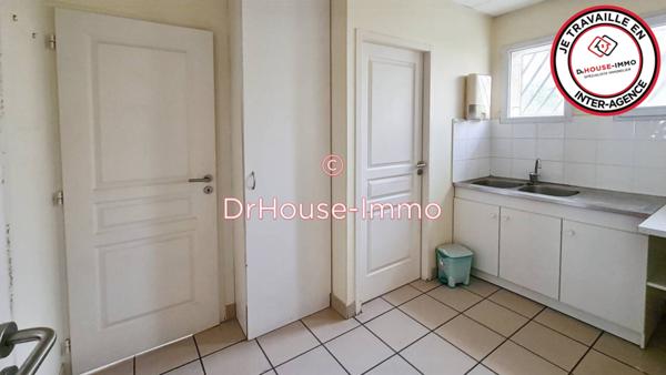 Bureau à vendre 5 pièces de 130 m²