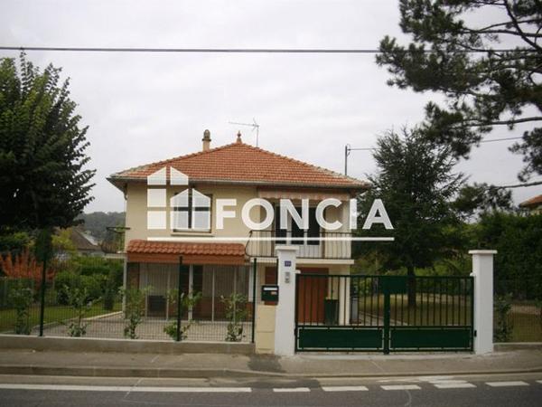 Location Maison 4 pièces 107.37 m² - 50 ROUTE DE VOURLES Saint Genis Laval 69230