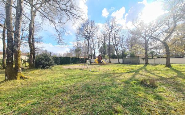 Terrain à vendre    Breuillet